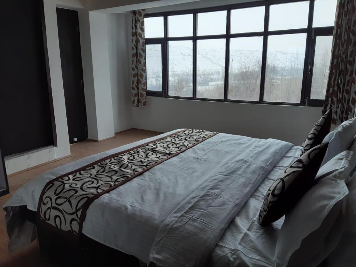 Hotel D Indian קרגיל מראה חיצוני תמונה